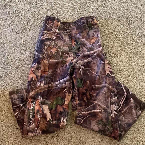 Red Head Brand Co. boys Camo lined pants - Picture 2 of 8